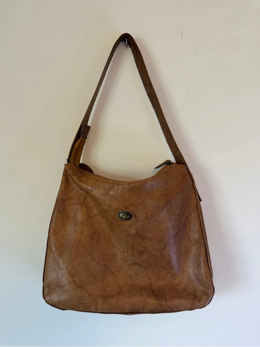 Soft Tan Leather Hobo Shoulder Bag with Front Pocket